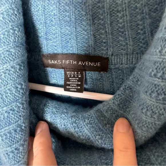 Saks Fifth Avenue Teal Cashmere CowlNeck Sweater Size Small - Picture 3 of 6